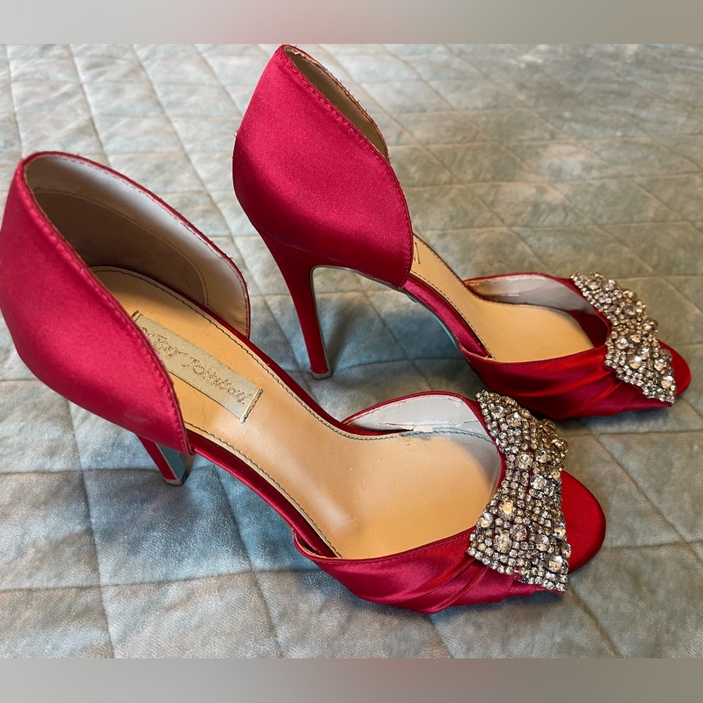 Betsey Johnson Red Silk Peep toe 9 rhinestone bow Anthropologie BHLDN